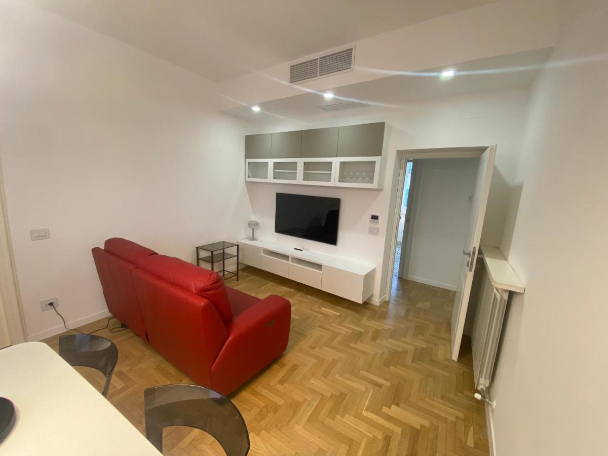 Colosseum Rome Guest House Luil Buitenkant foto