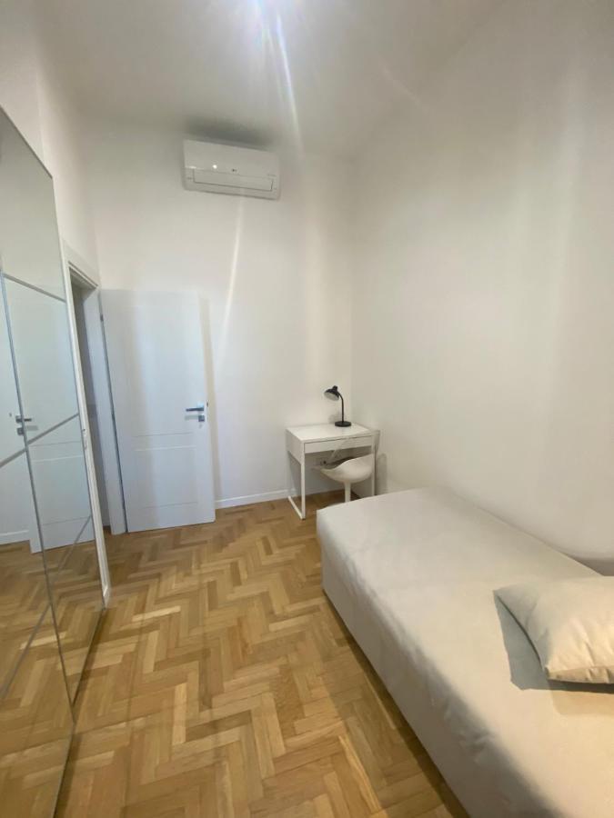 Colosseum Rome Guest House Luil Buitenkant foto
