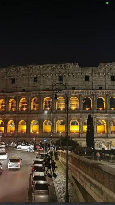 Colosseum Rome Guest House Luil Buitenkant foto